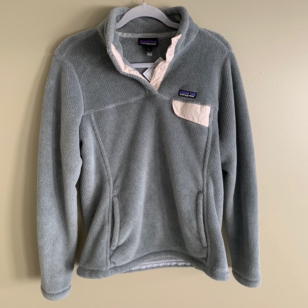 Grey Patagonia half button down sweater